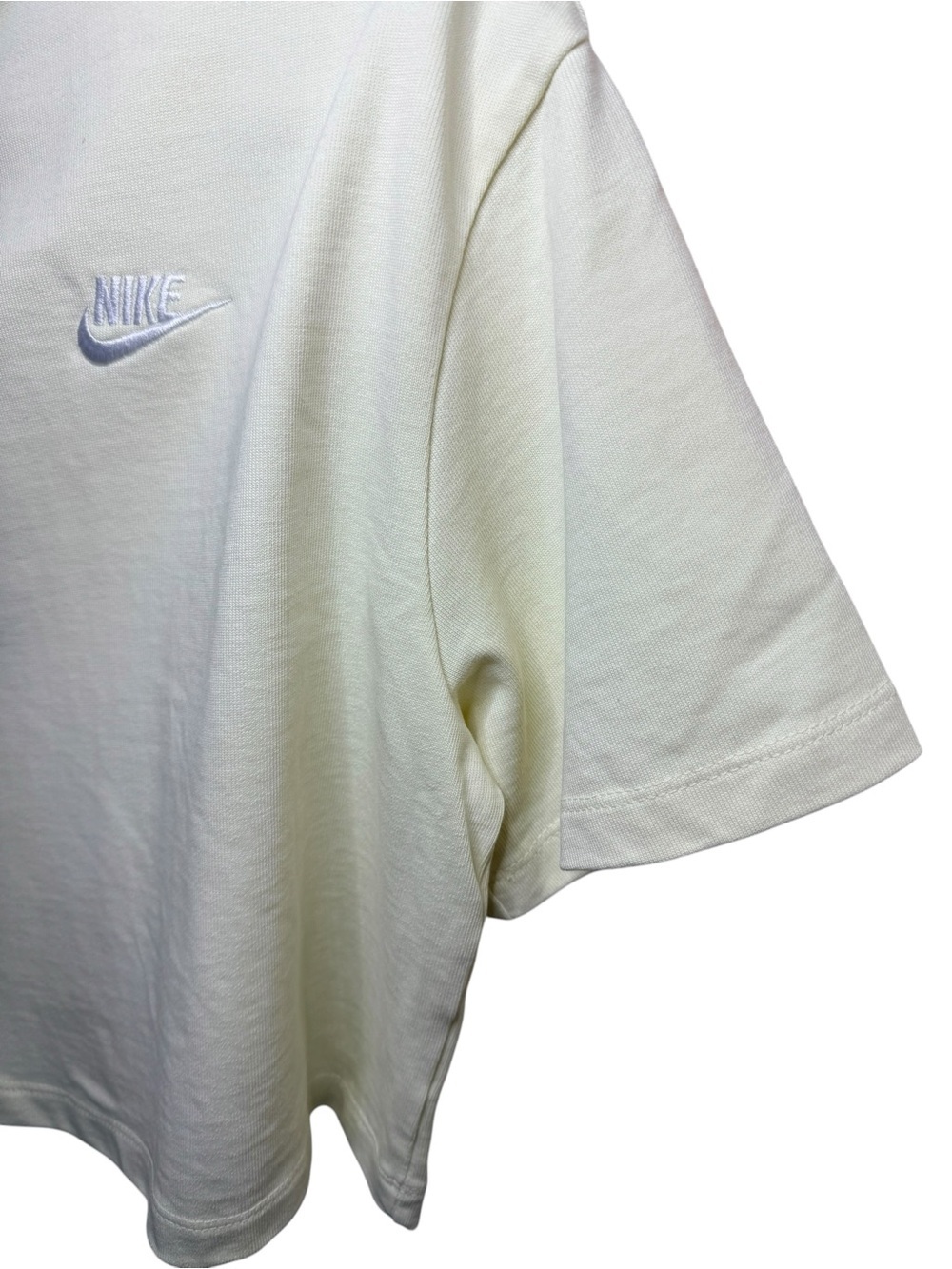 Nike Essential Cropped Tee Light Yellow Embroidered Logo Medium - Picture 5 of 9